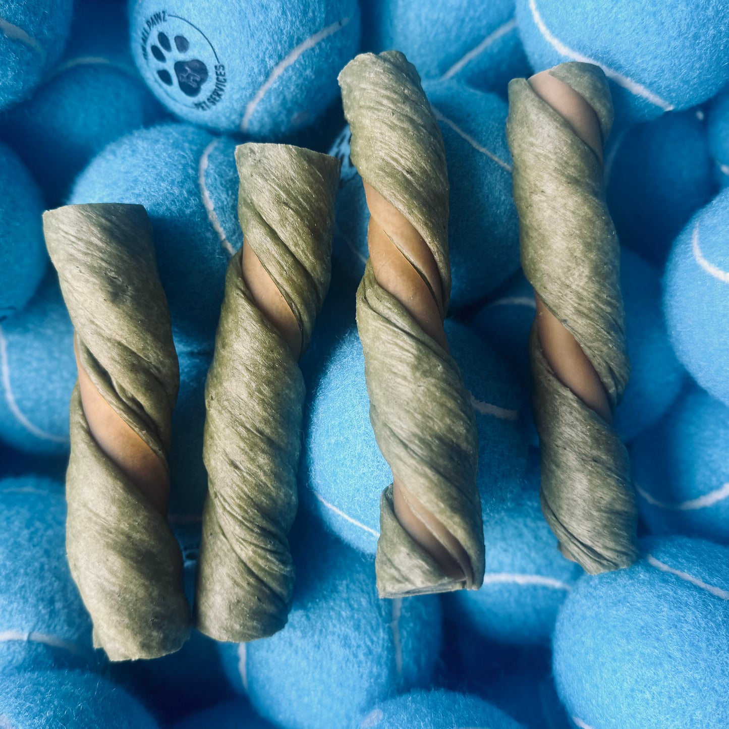 Veggie Bites Spinach & Brocolli Puffed Twist Stick