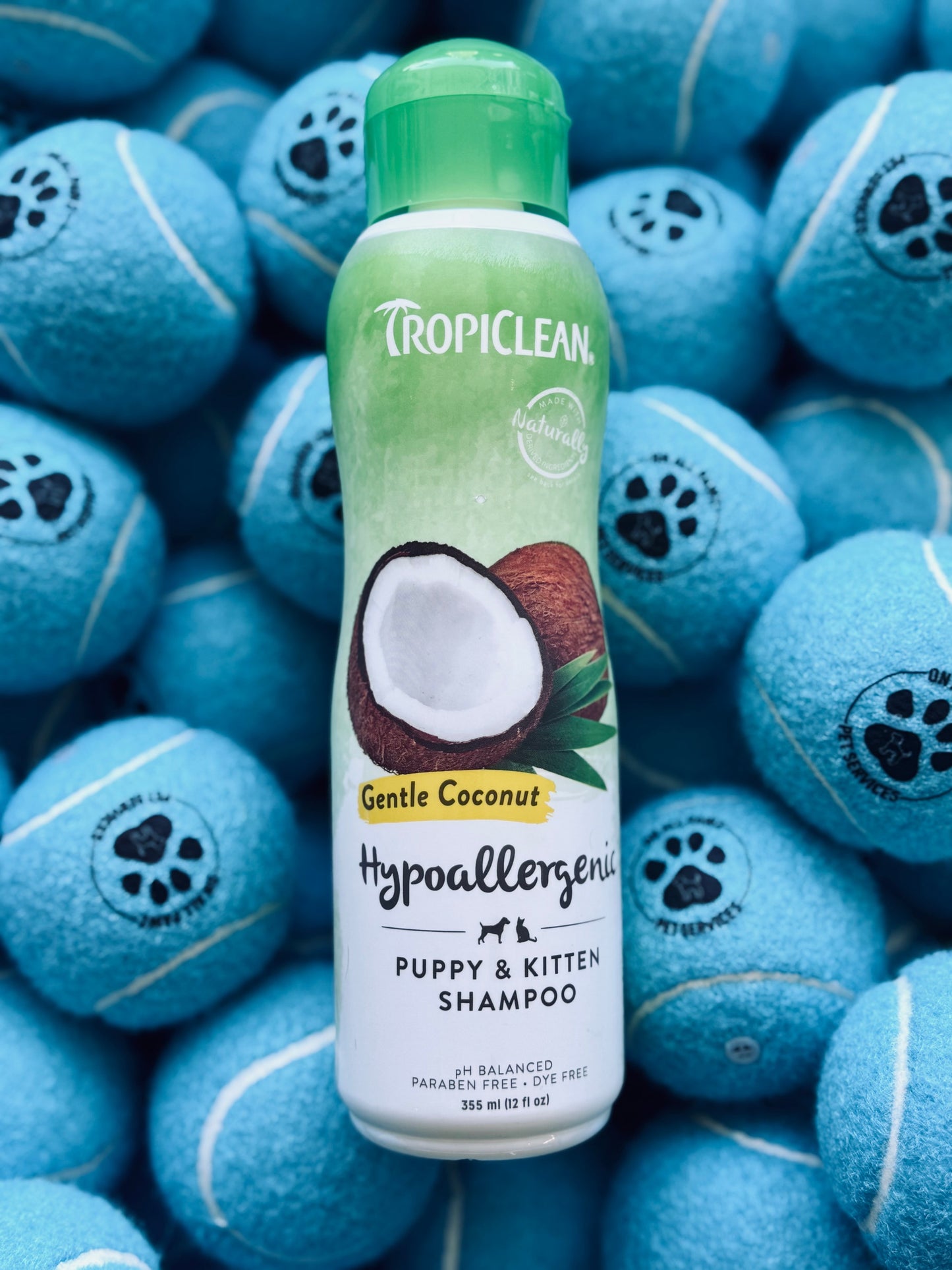TropiClean Shampoo for Dogs & Cats